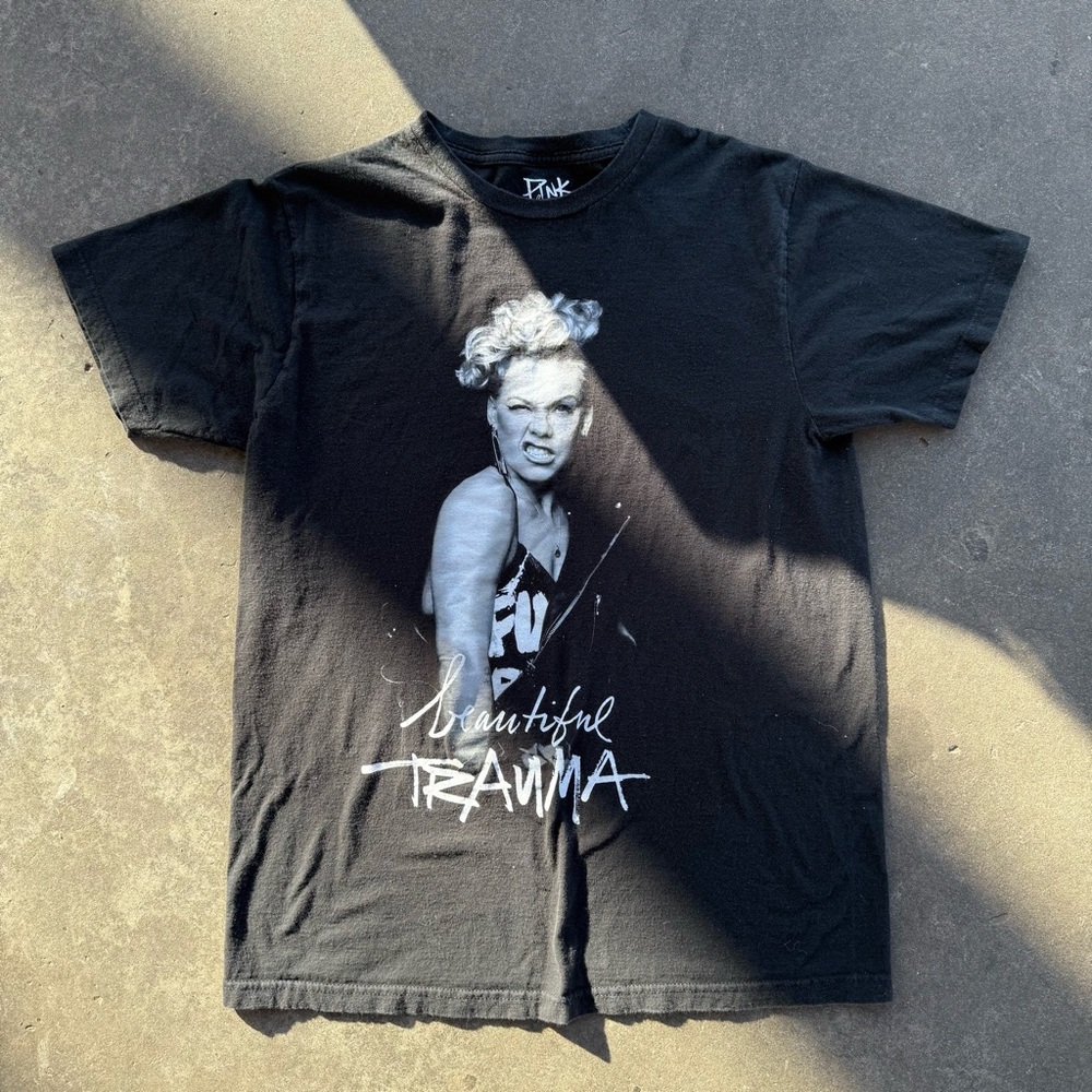 PINK Victoria's Secret Black Graphic Tee